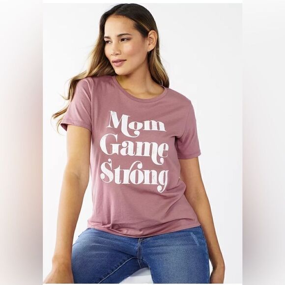 Nine West Women’s Graphic Crewneck Tee ‘ Mom Game Strong ‘ Rose Color Size Large - Picture 1 of 12